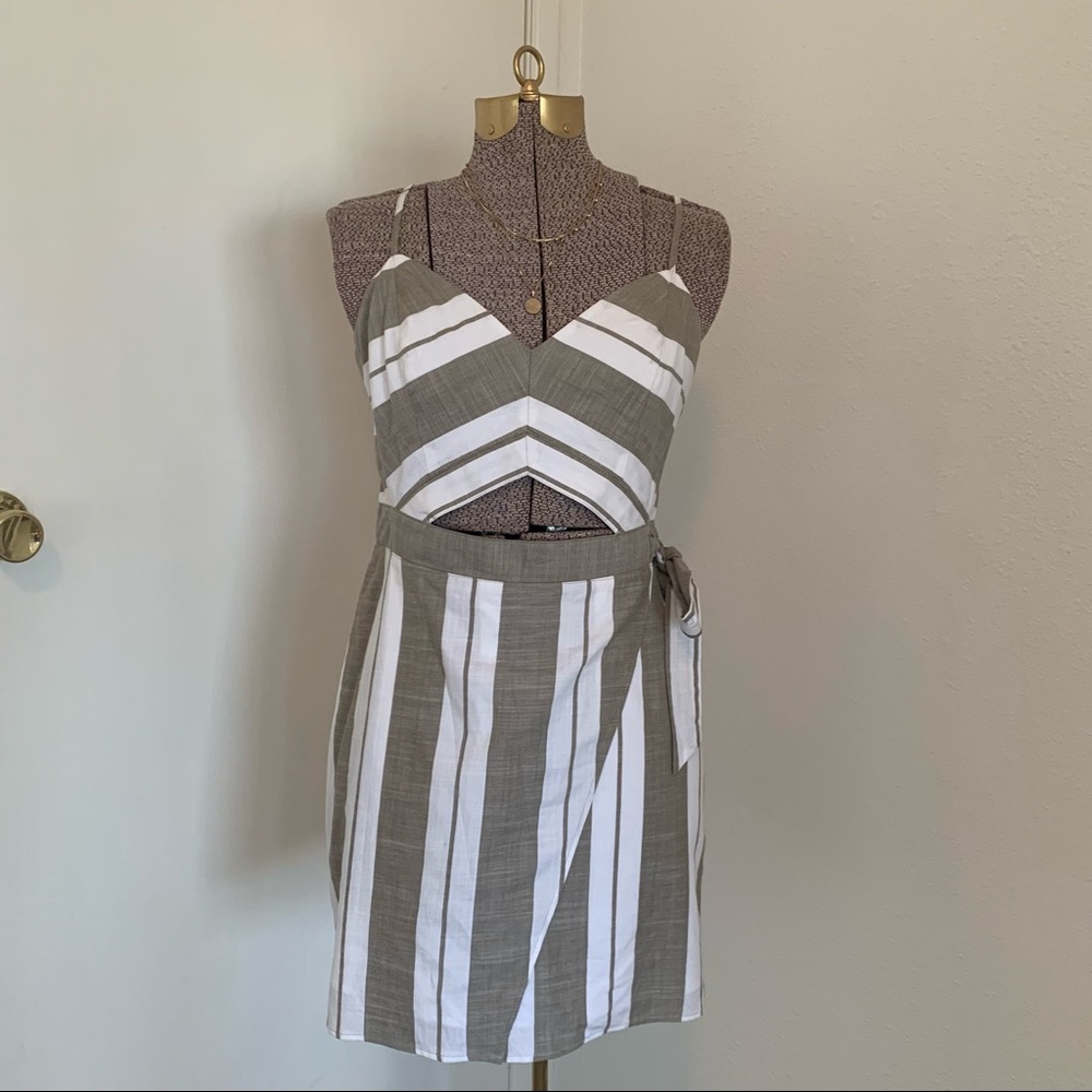 Express Dress - Size 6